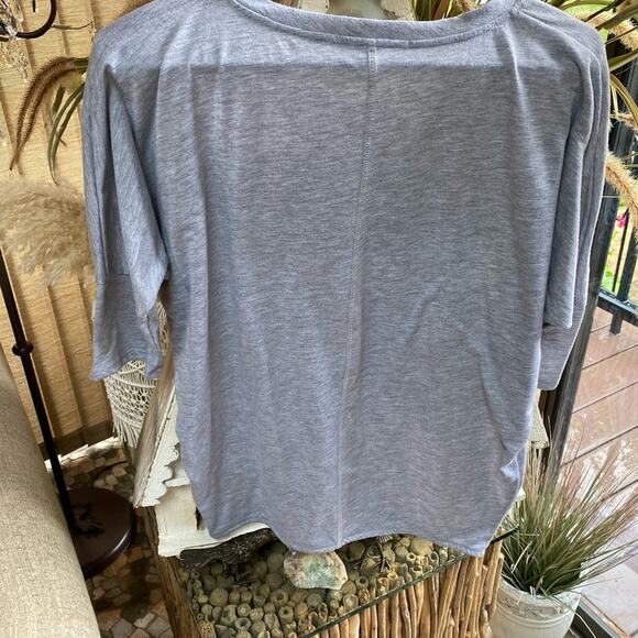 Crash and Burn Embellished Rose Shirt S - Picture 3 of 5